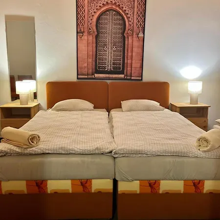 Отель & Restaurant Adolfovsky Dvur