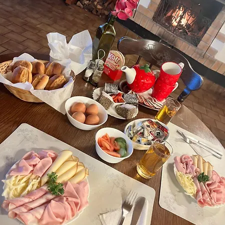 & Restaurant Adolfovsky Dvur