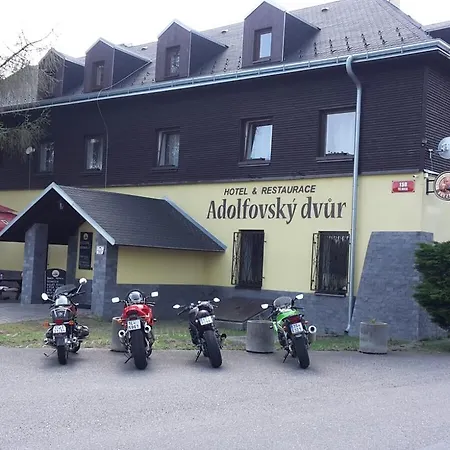 Hotel & Restaurant Adolfovsky Dvur *
