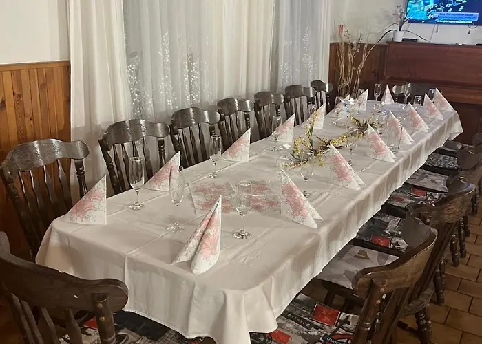 Hotel & Restaurant Adolfovsky Dvur Adolfov