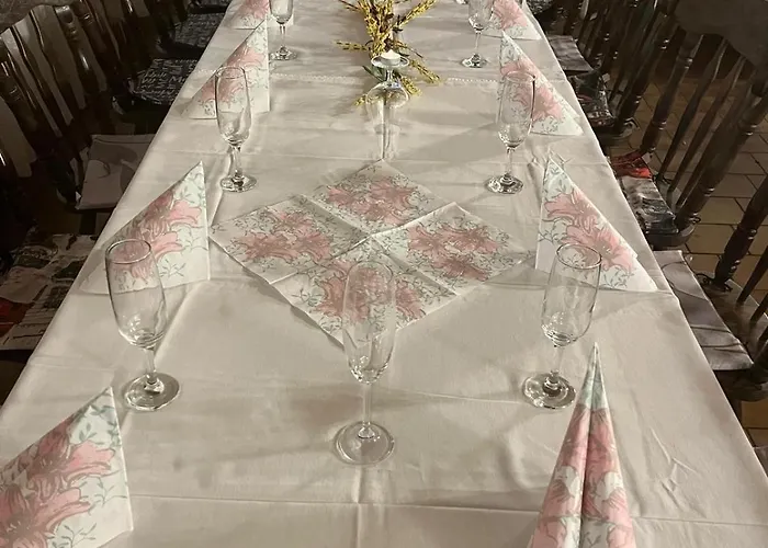 & Restaurant Adolfovsky Dvur